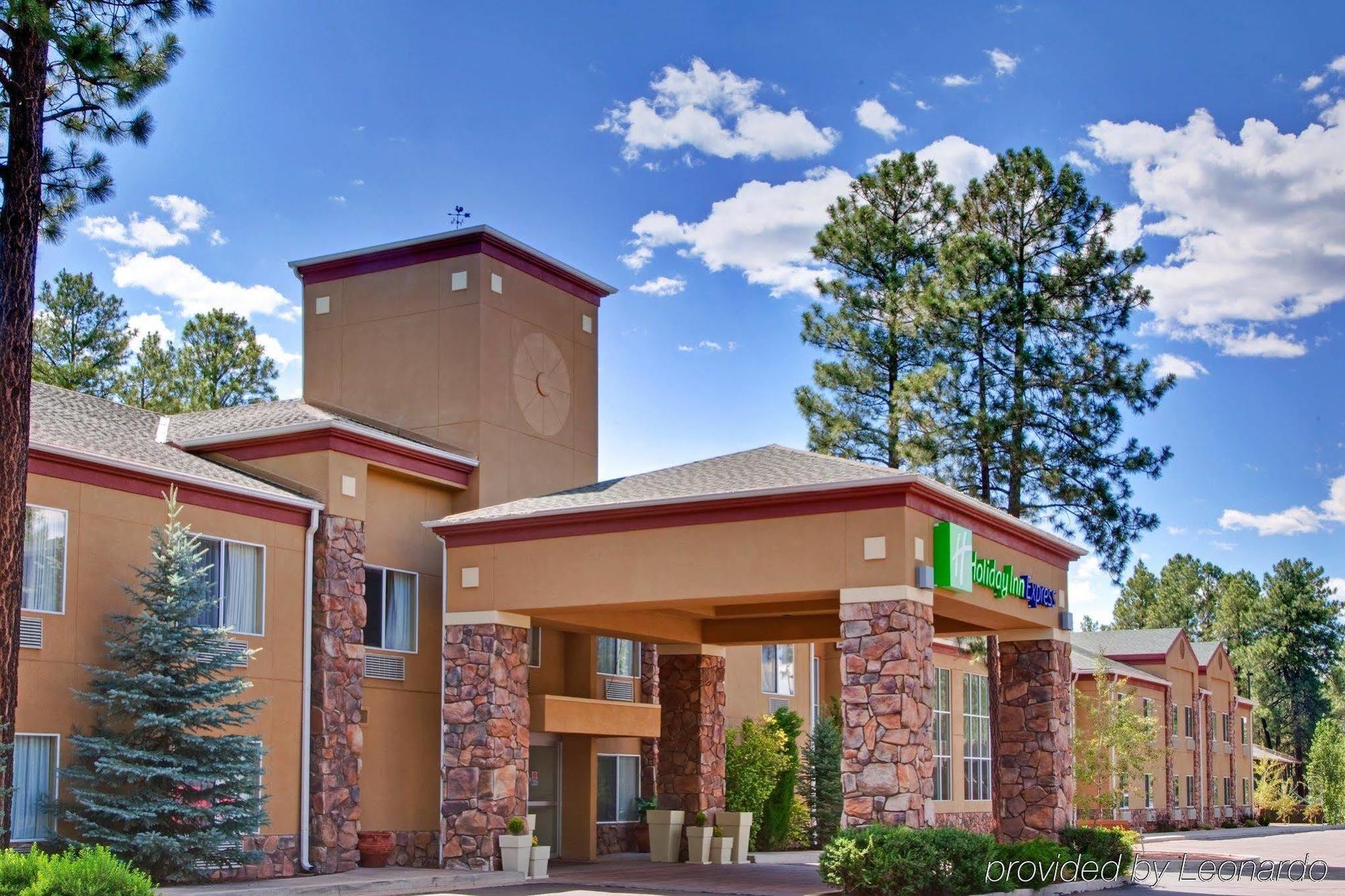Greentree Inn & Suites Pinetop Exterior photo